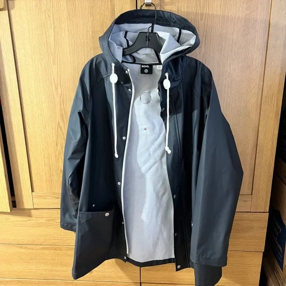 Urban Outfitters BDG BLACK PVC RUBBERIZED hooded Raincoat Vinyl Waterproof sz L